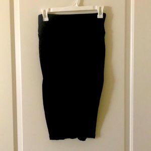 Black pencil ribbed spandex skirt!